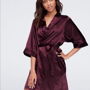 Maroon Maid of honor robe